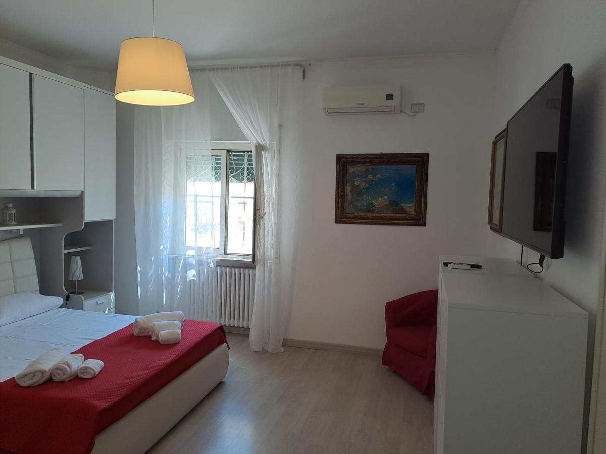 Casa Momy Apartment Lecce Exterior photo